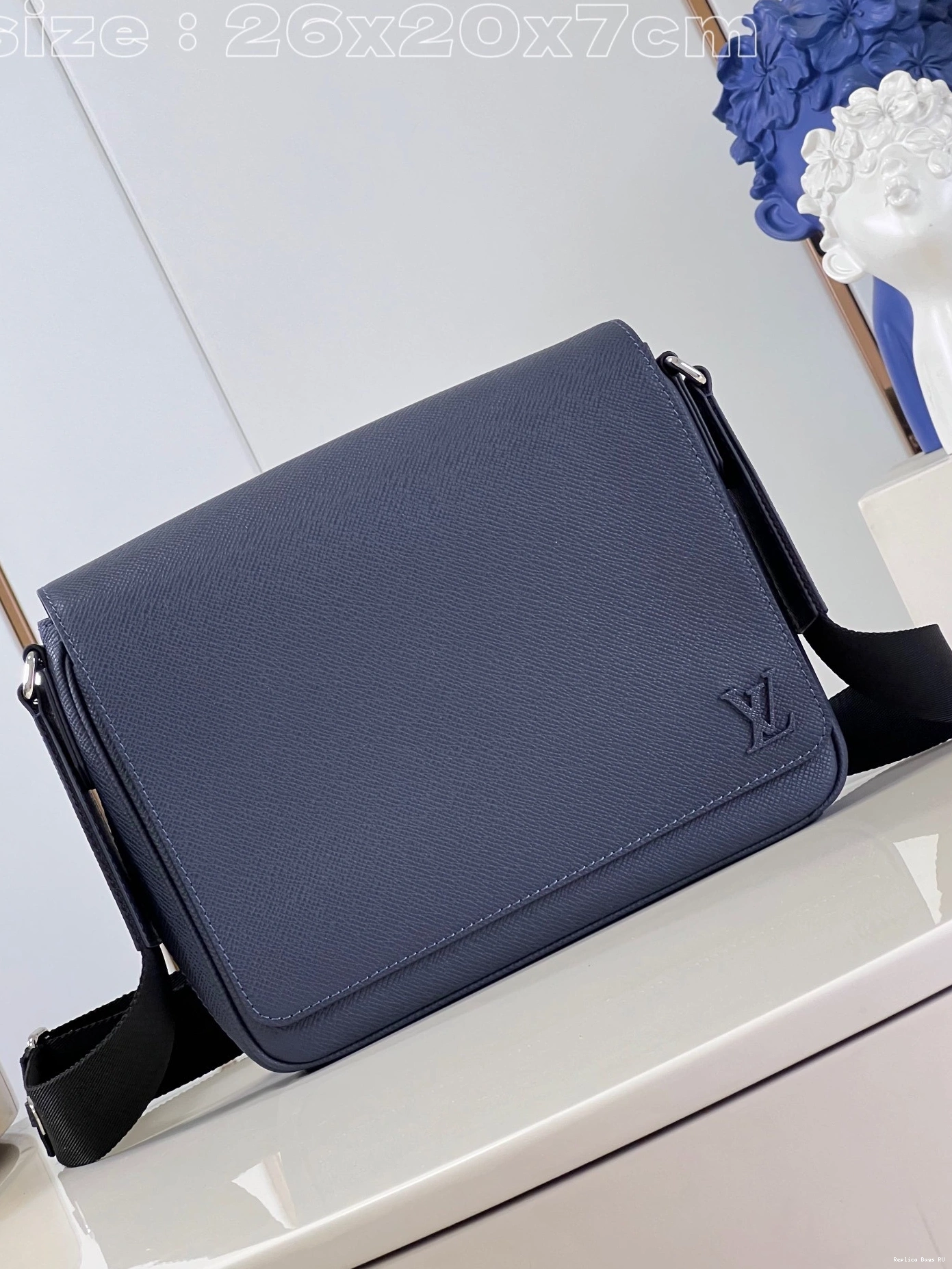 Cheap DISTRICT LOUIS VUITTON PM 0812